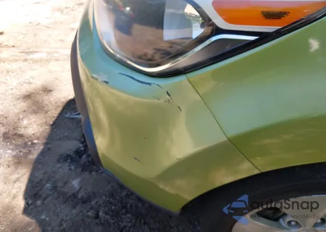 2015 Kia Soul z USA, uszkodzony, nr VIN KNDJN2A24F7766671